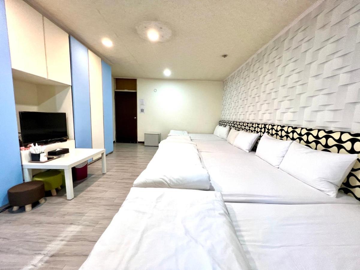 逢甲mickey House Taichung Exterior foto